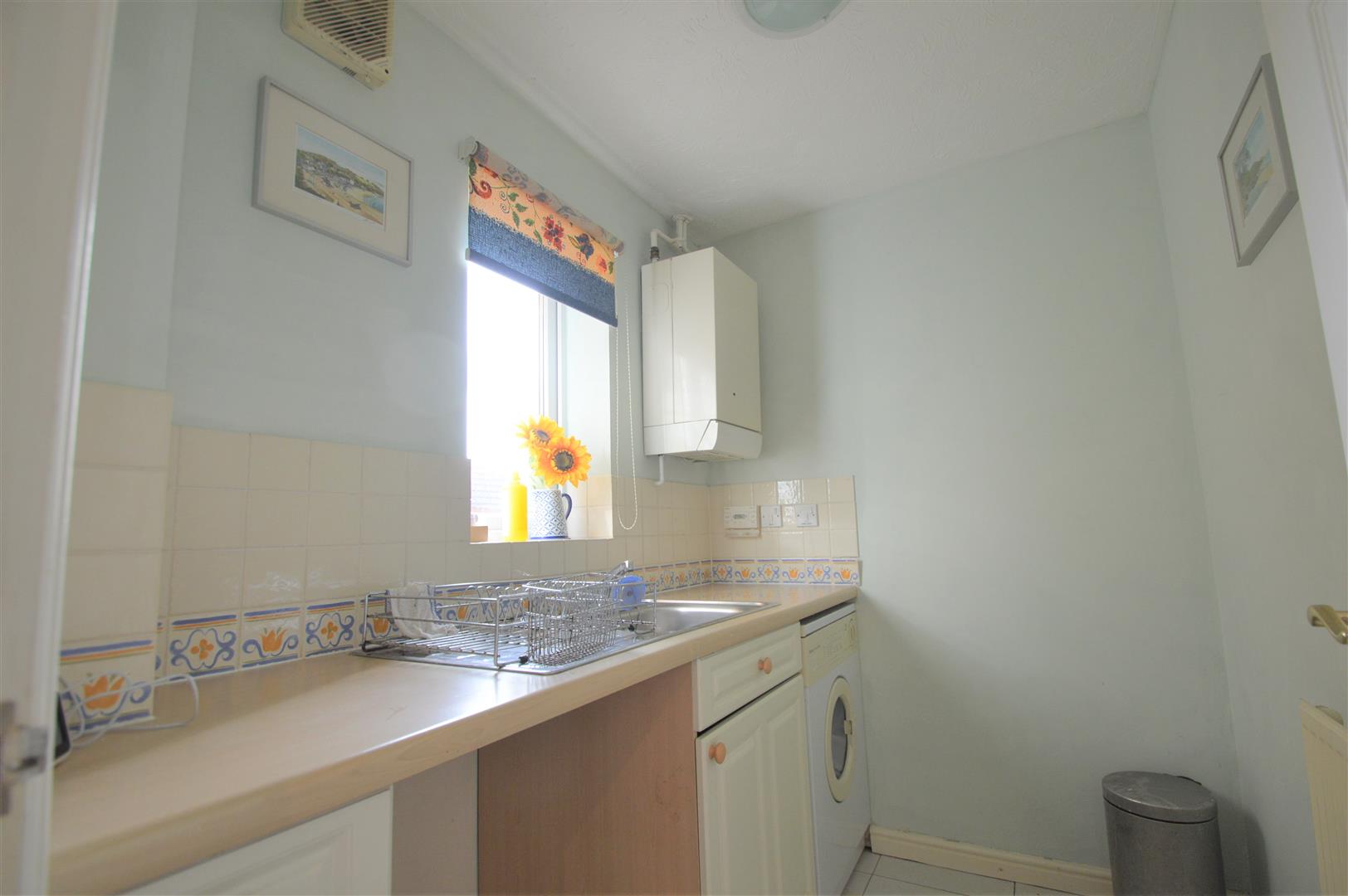 2 Walnut Close, Miskin , CF72 8RZ